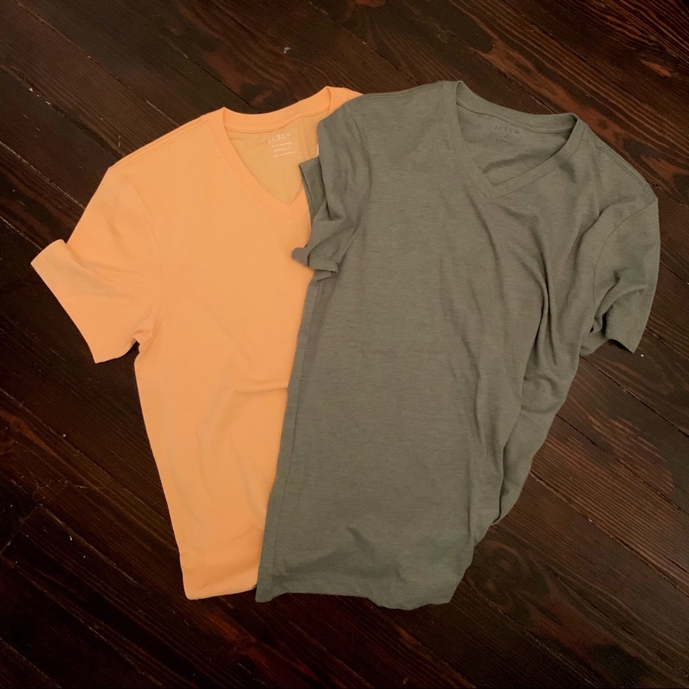 NWT J. Crew men’s “slim washed” tshirts (lot of 2)